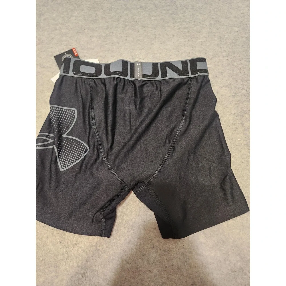 Under Armour Boxer‎ Brief Boys Large YLG HeatGear Fitted Performance Underwear